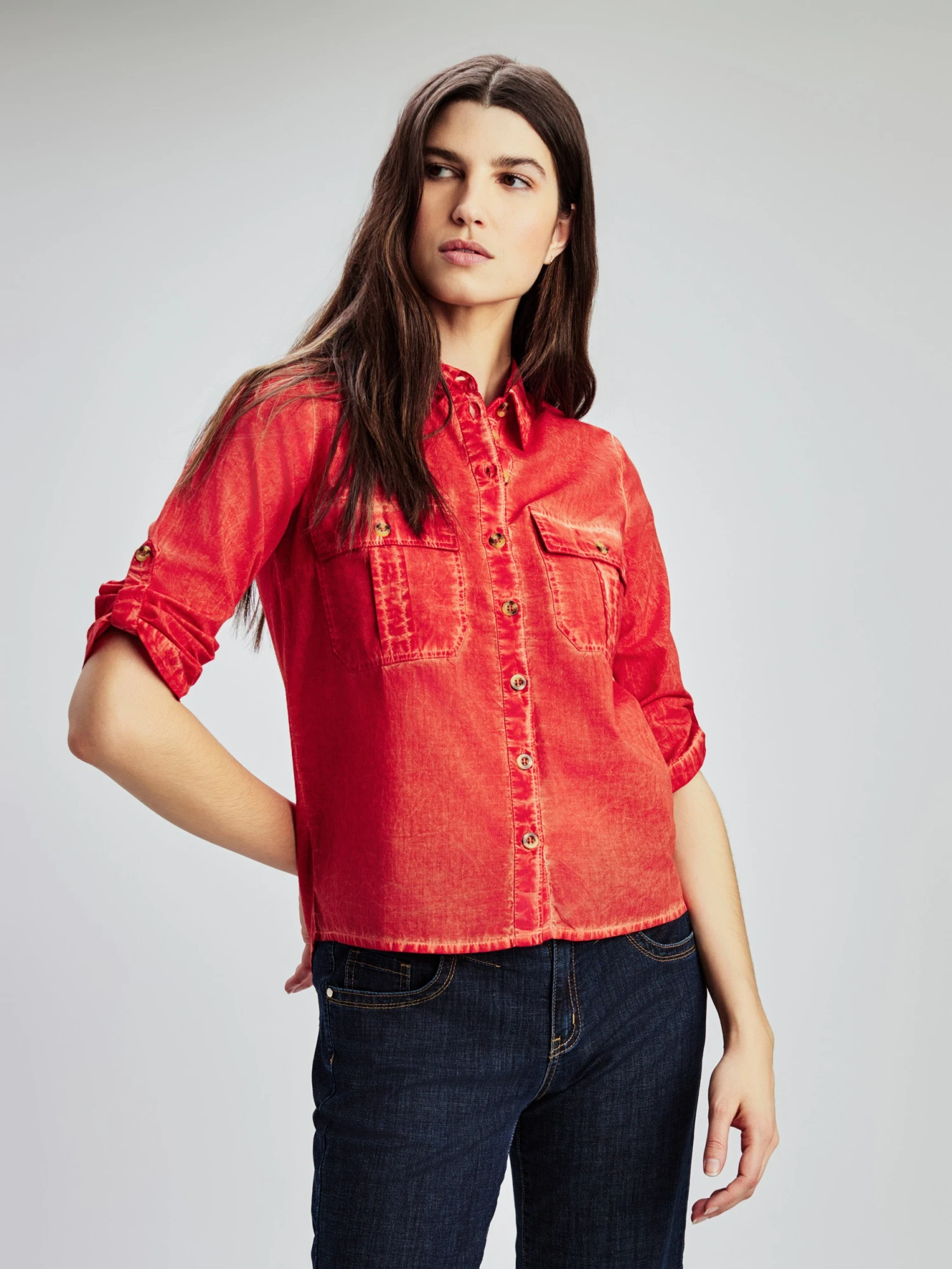 Tunique Semi-ajustée à Manches 3/4 Avec Boutons - Image 2